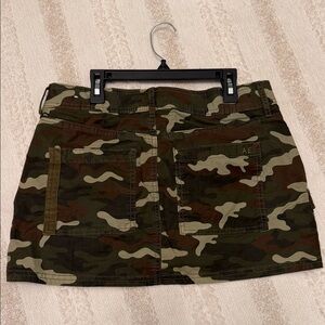 Vintage American Eagle Camouflage Mini Skirt